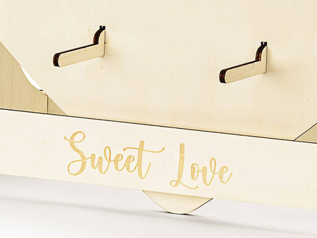 DREWNIANA ŚCIANA NA DONUTY SERCE 65 x 59cm 