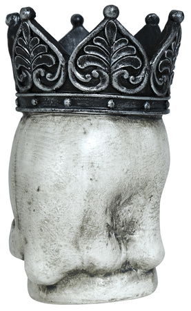 CZASZKA W KORONIE 14 CM