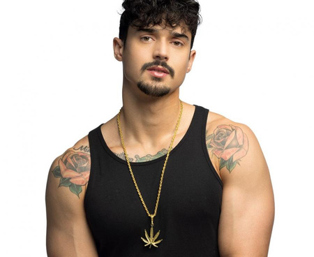 NASZYJNIK IMPREZOWY ZŁOTY GANJA MARIHUANA LIŚĆ RAPER HIPHOP JAMAJKA 