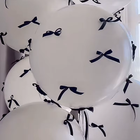 ZESTAW BIAŁE BALONY Z TASIEMKĄ I KROPKAMI DO KOKARDEK