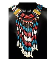 NASZYJNIK INDIAŃSKI DREWNIANY