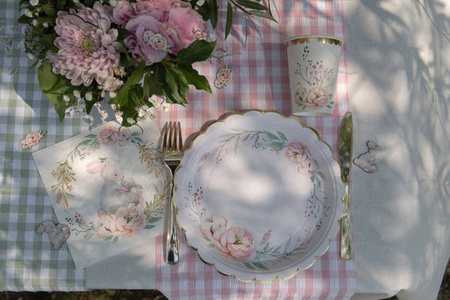 ZESTAW KWIATY TALERZYKI+KUBECZKI PASTEL