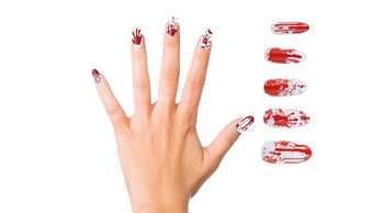 SZTUCZNE PAZNOKCIE KRWAWE