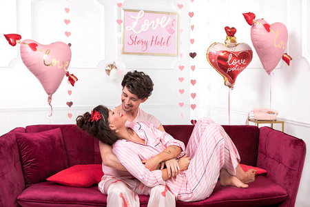 BALON FOLIOWY SERCE ZE STRZAŁĄ