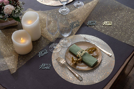 BIEŻNIK BROKATOWY ZŁOTY 30 x 500 CM