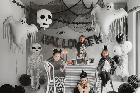 OPASKA KAPELUSZ CZAROWNICY 17 X 28 CM CZARNY