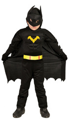 STRÓJ CZARNEGO BOHATERA