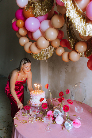 BALONY LATEKSOWE Z ŁĄCZNIKIEM 33 CM JASNY RÓŻOWY 20 szt.