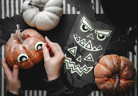 ŻELOWE NAKLEJKI NA DYNIĘ 2 SZT