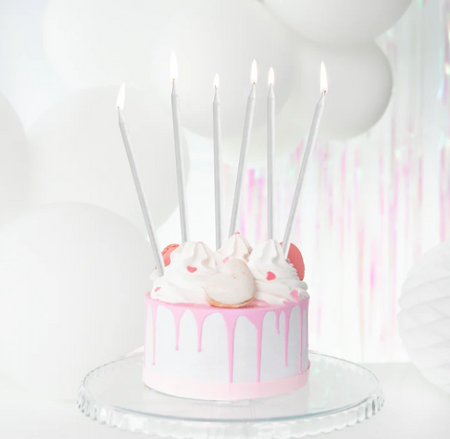 ŚWIECZKI URODZINOWE SREBRNE 12 SZT.