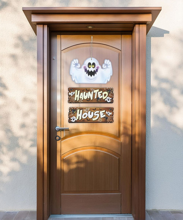 DREWNIANA DEKORACJA NAWIEDZONY DOM 32 X 21 CM