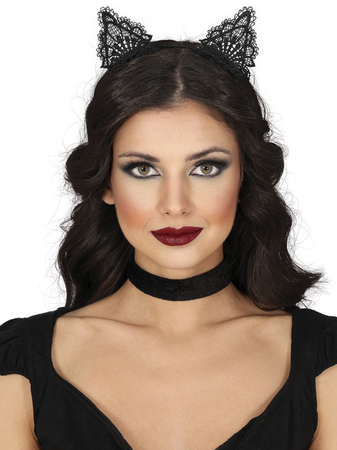 HAFTOWANA OPASKA CZARNA KOTEK